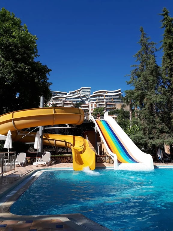Club Dizalya