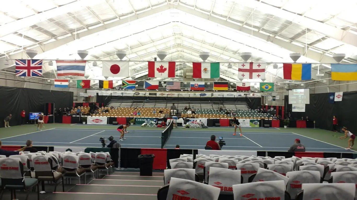 Midland Community Tennis Center