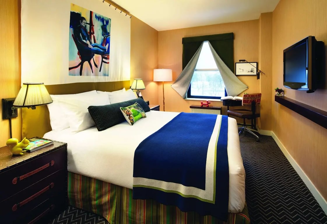 The Hotel Lincoln Chicago