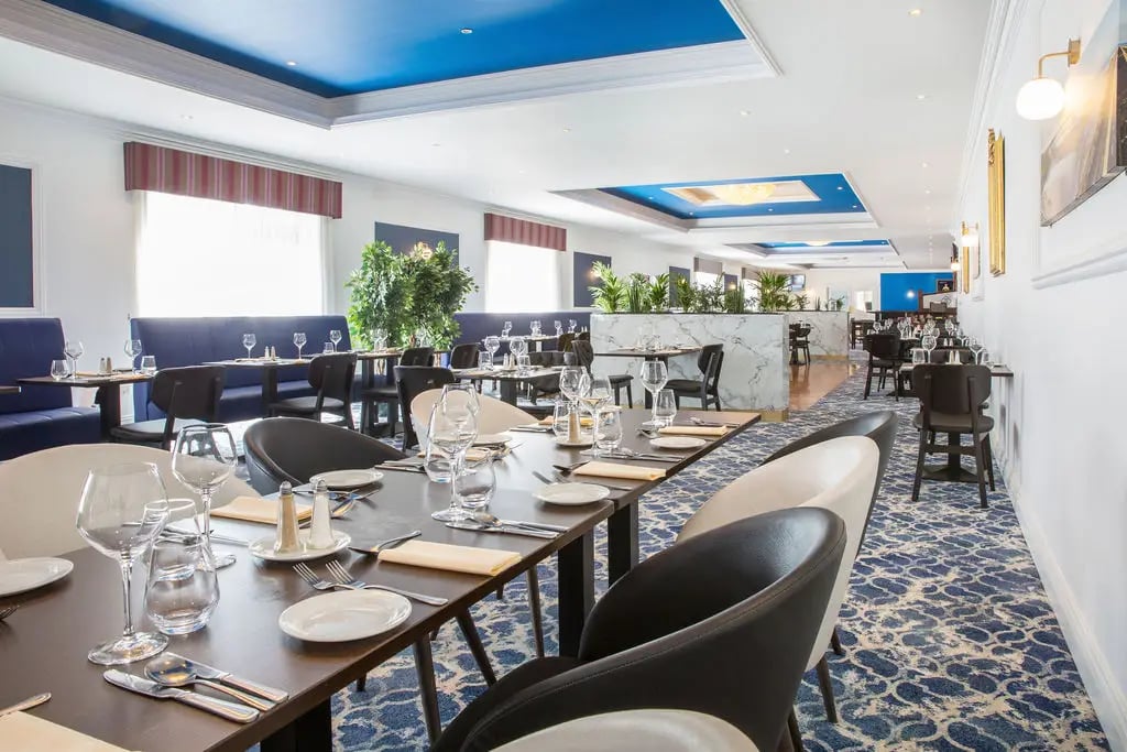 Diamond Coast Hotel