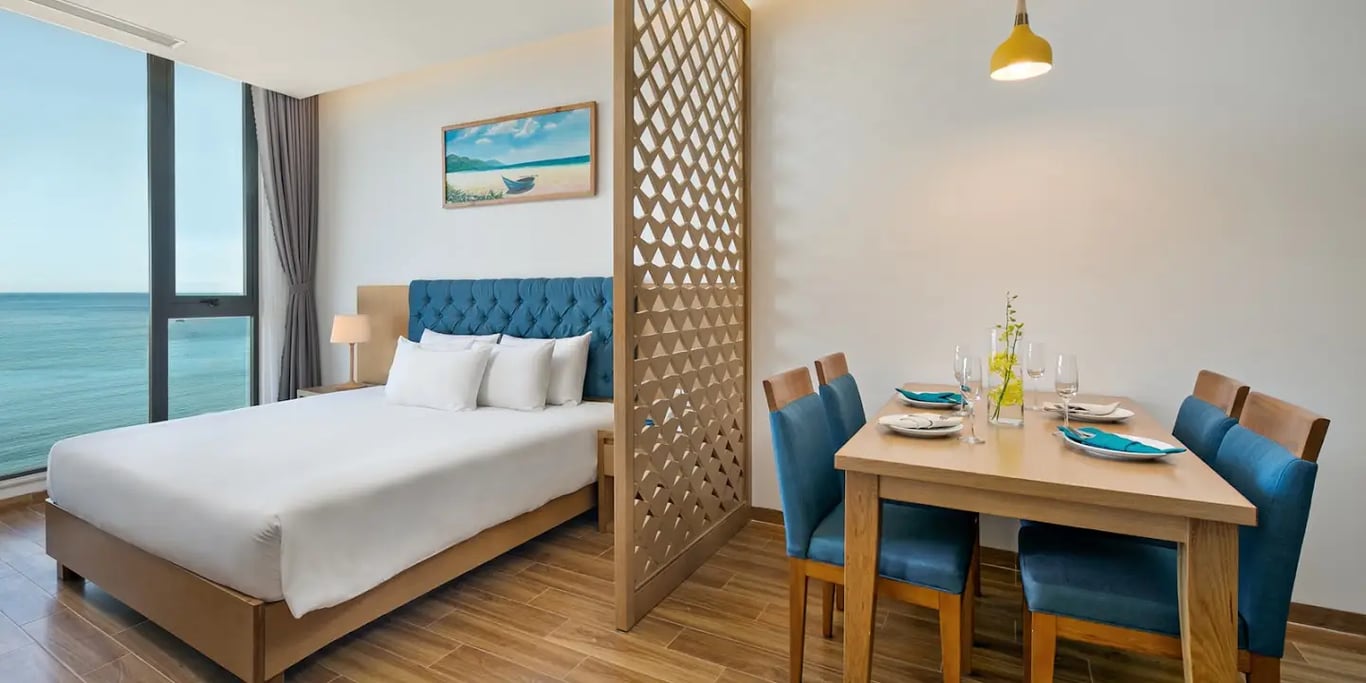 Seashore Hotel & Apartment