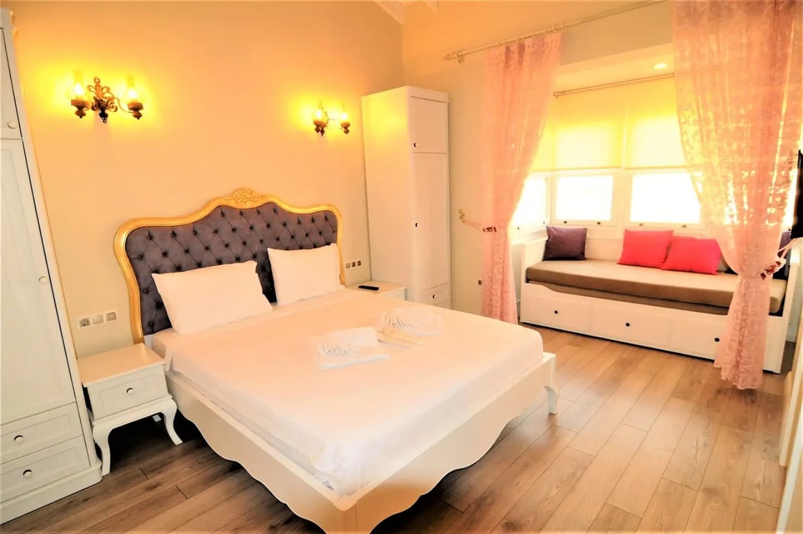 Grand Alaçatı Butik Hotel