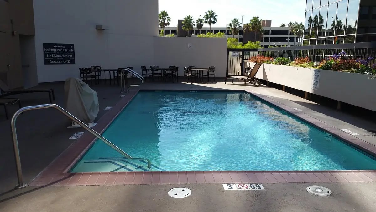 Sonesta Los Angeles Airport-LAX