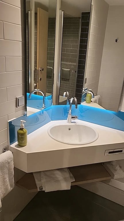 Holiday Inn Express Frankfurt - Messe
