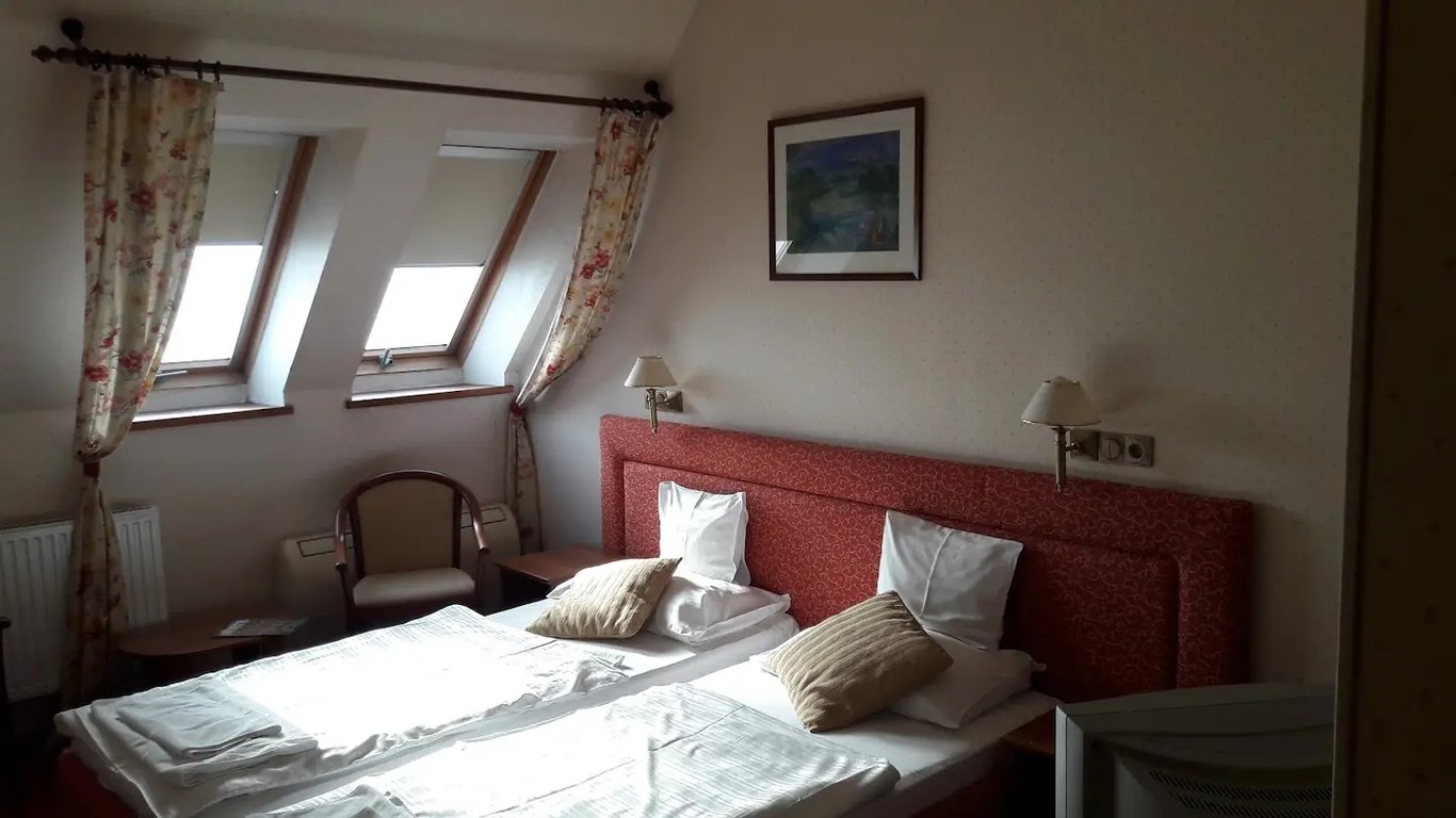 Alfa Art Hotel