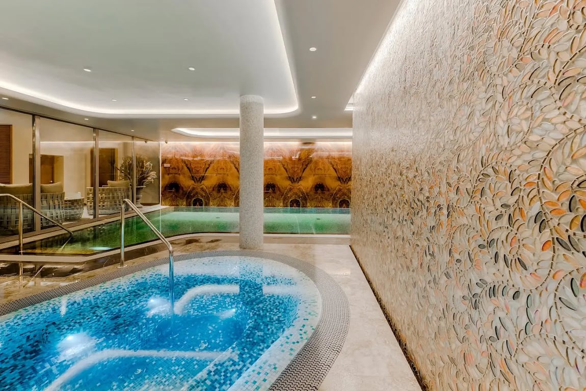 Grand Poet Hotel and SPA by Semarah