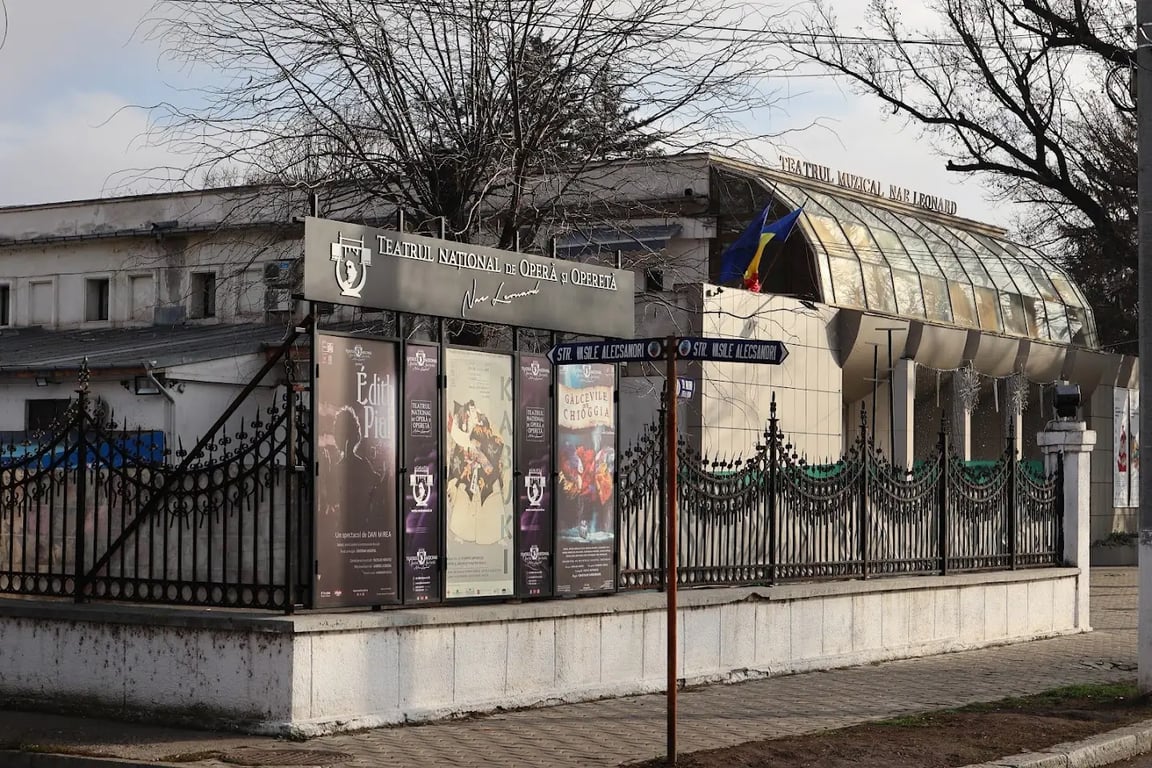 Nae Leonard National Opera and Operetta Theatre, Galați