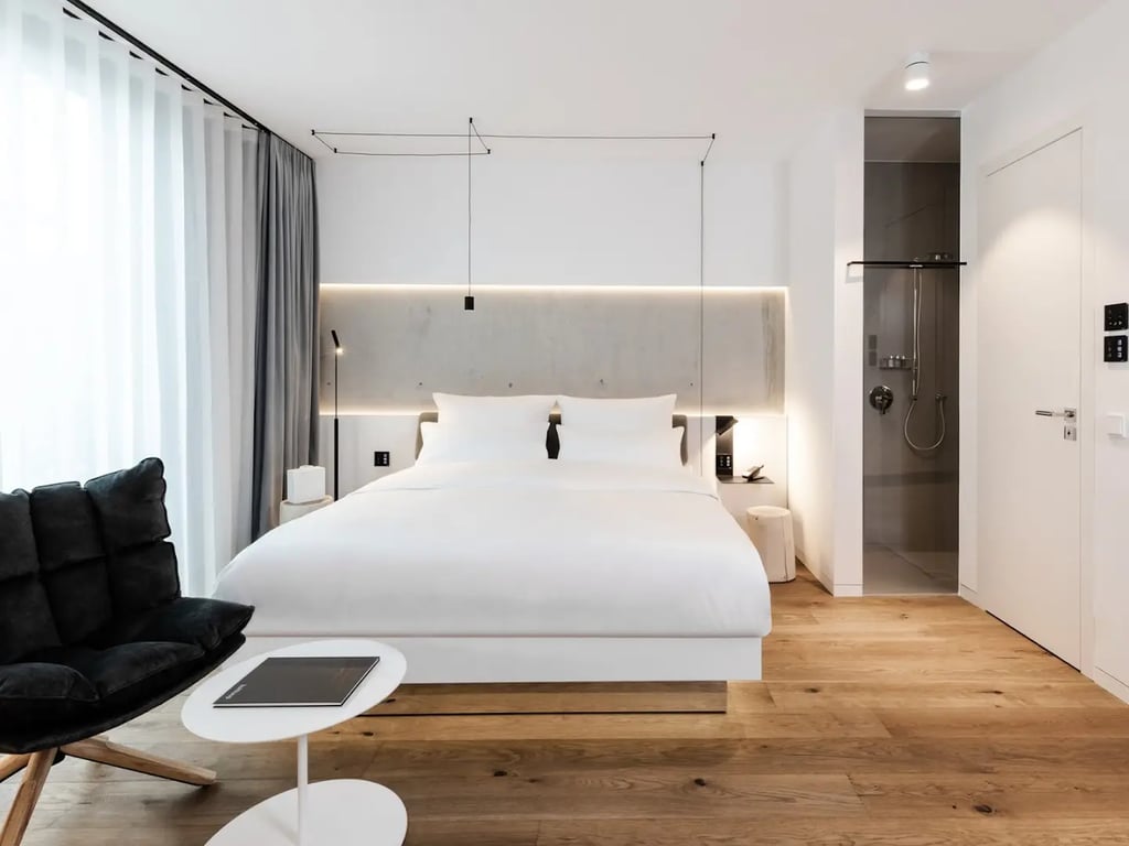 KPM Hotel & Residences
