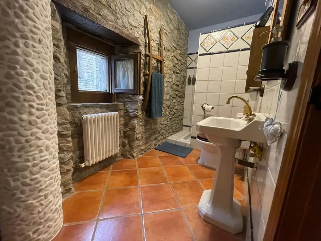 LA POSADA DEL ISABENA