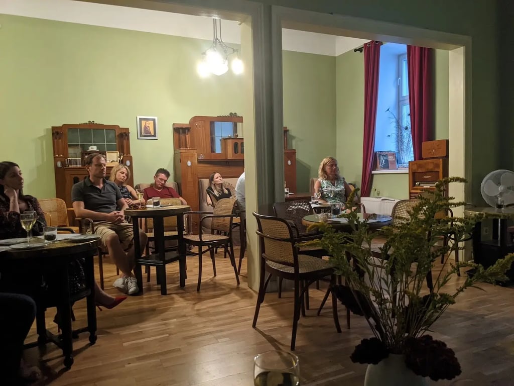 Chopin Salon