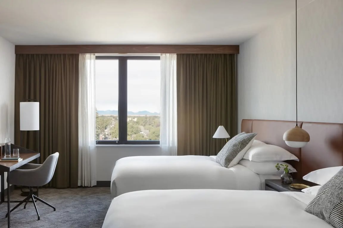 Kimpton Armory Hotel Bozeman