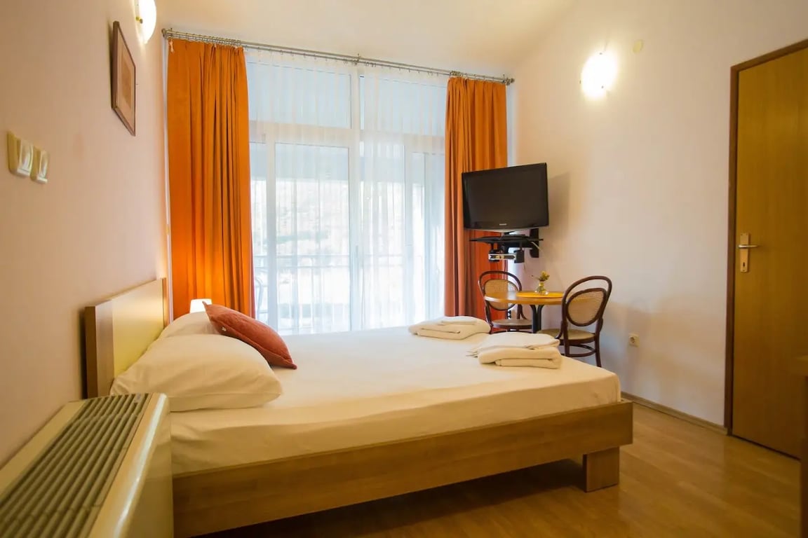 Aparthotel Pecic