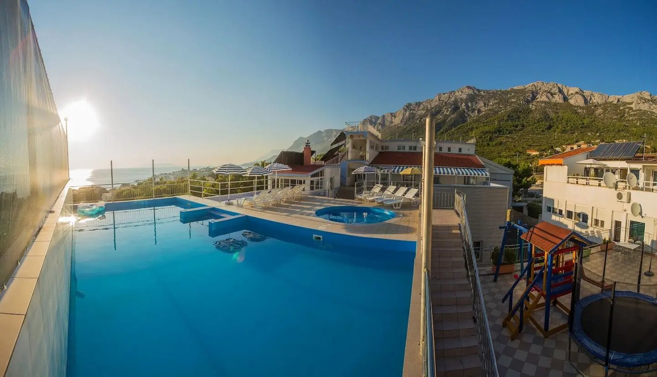 Aparthotel Pecic