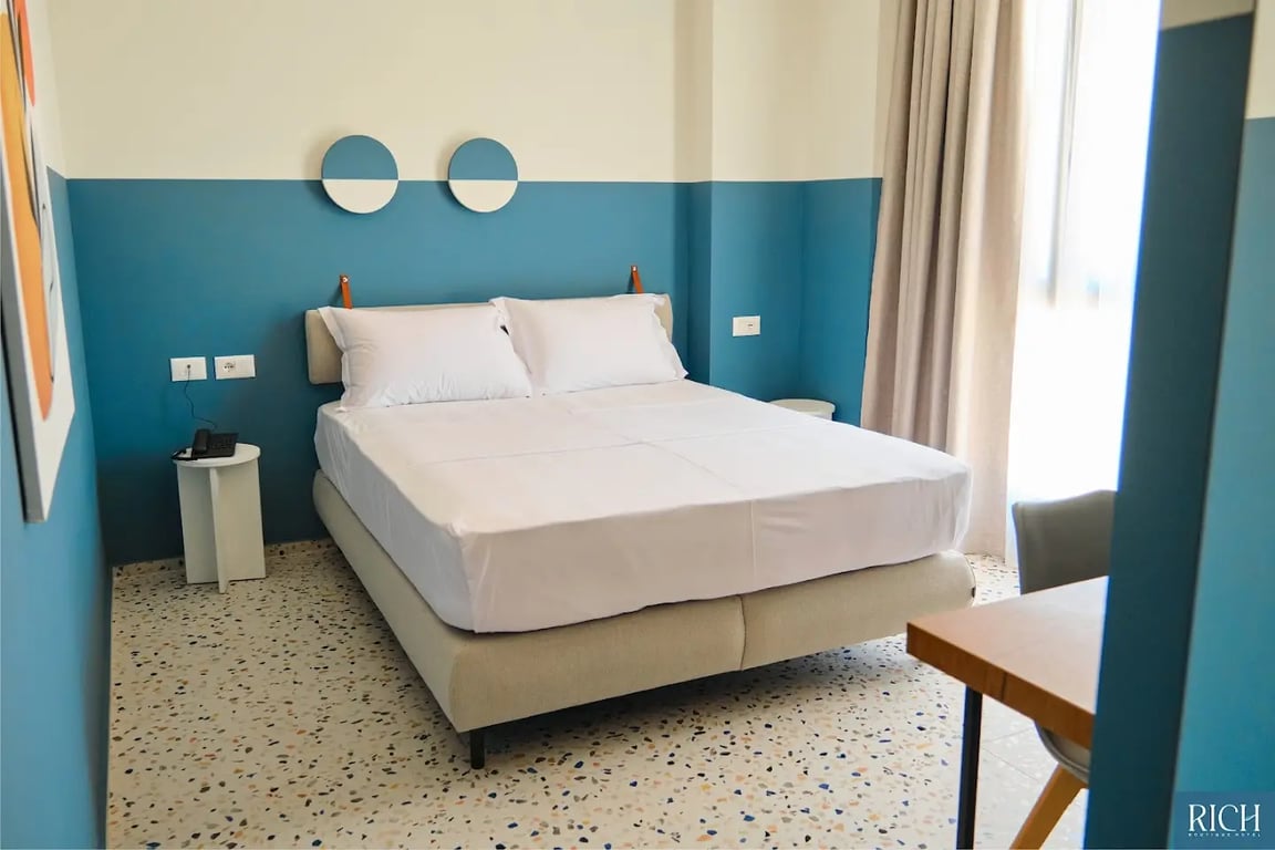 Rich Boutique Hotel