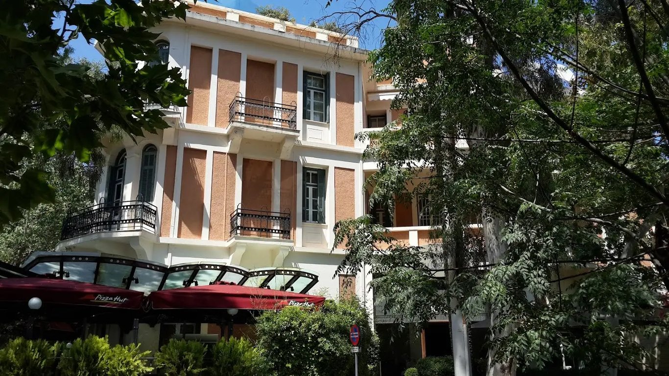 The Kefalari Suites