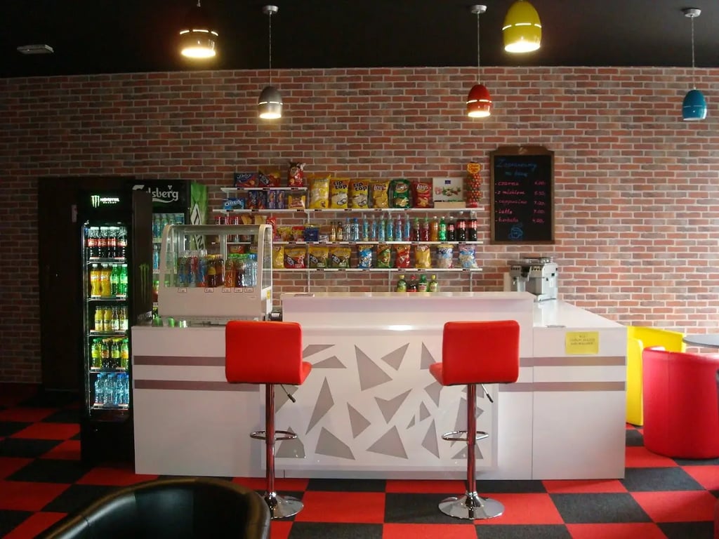 Roller Club Cafe