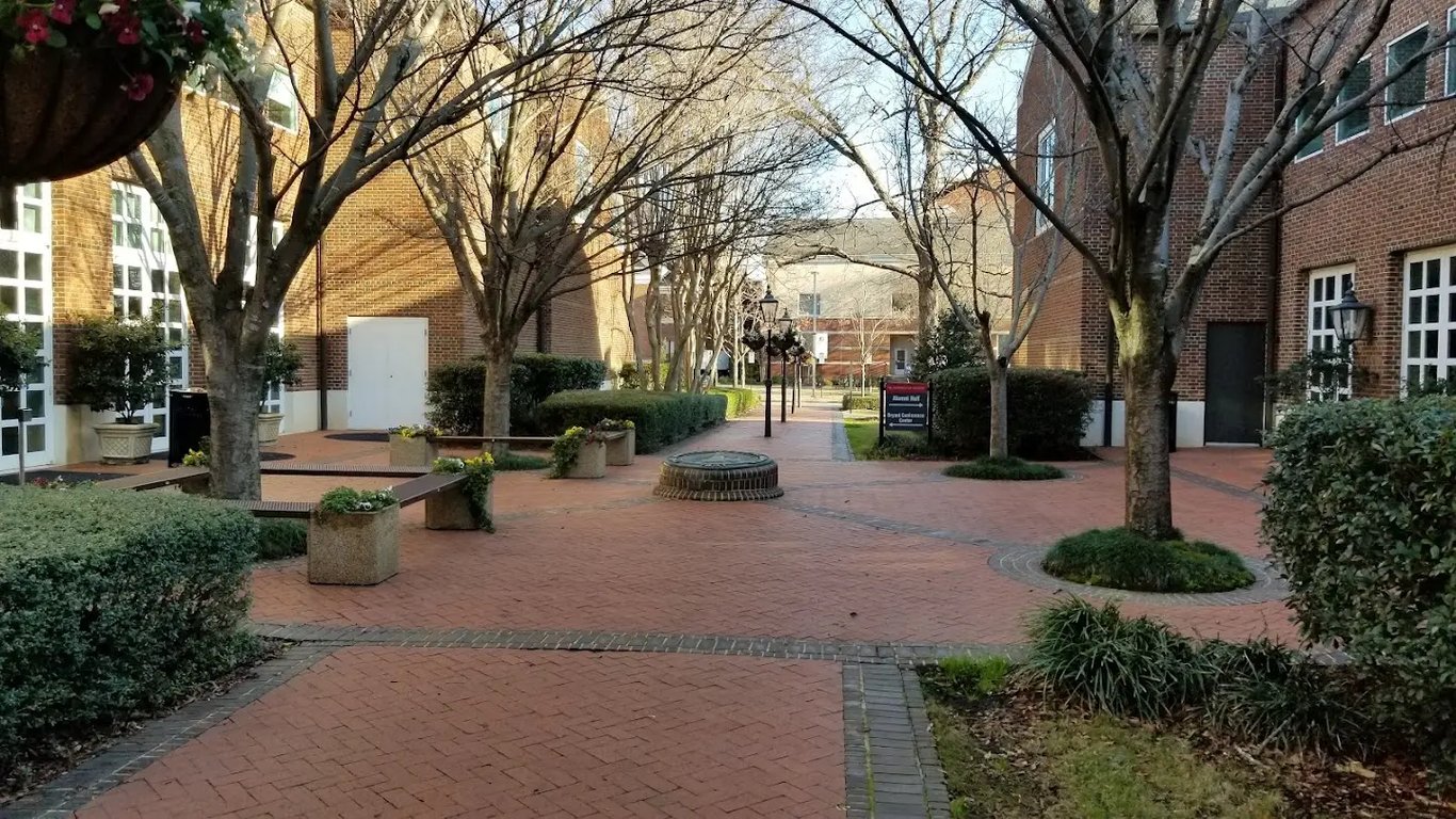 Bryant Convention Center (Tuscaloosa)