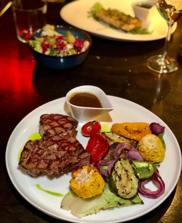 HOŻA Argentine Steakhouse