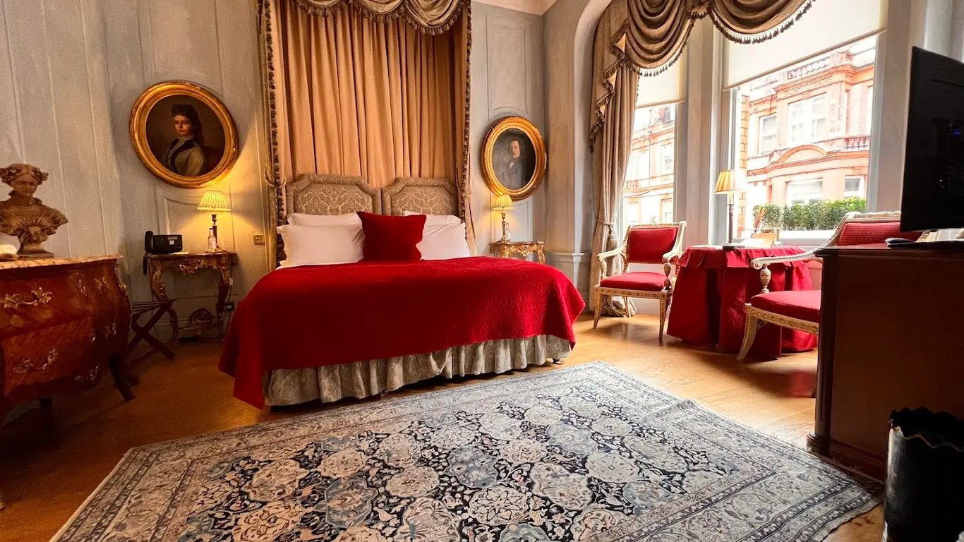 San Domenico House