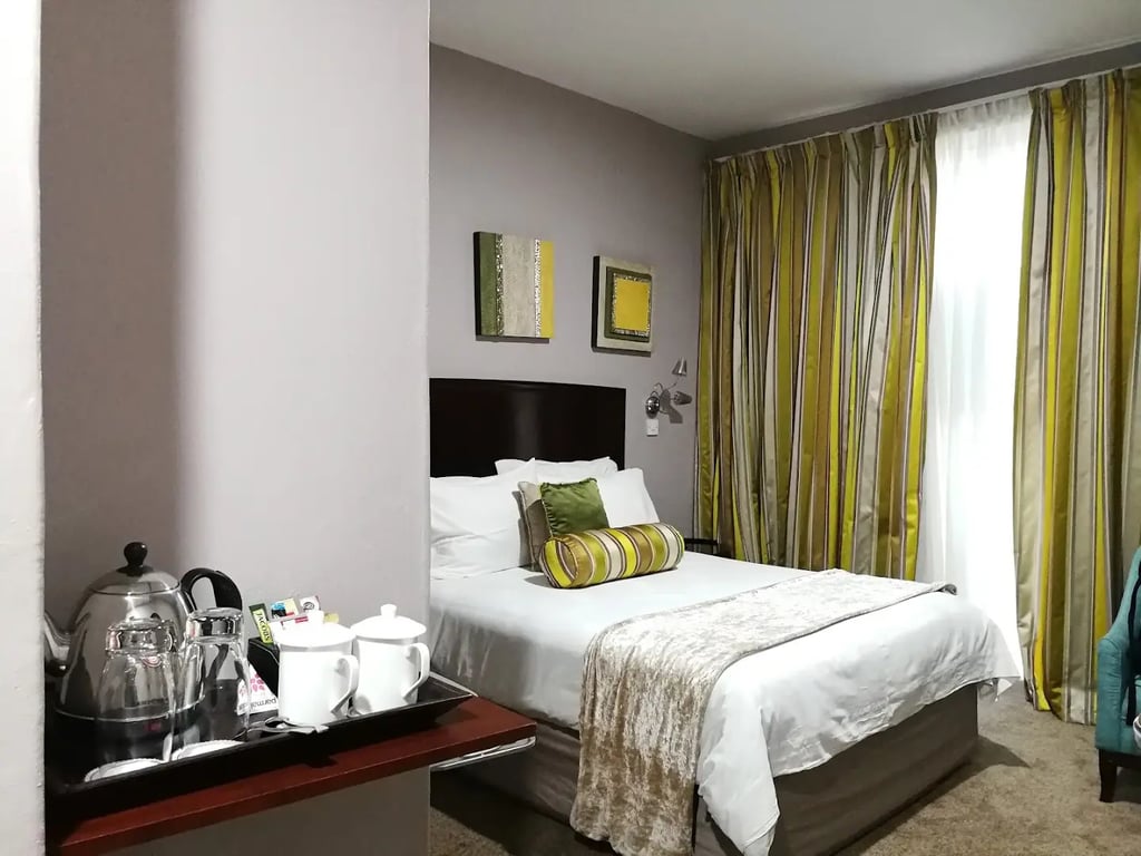 Tlotlo hotel and conference center