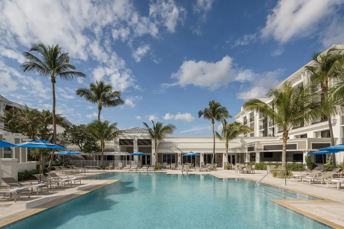 Opal Grand Oceanfront Resort & Spa