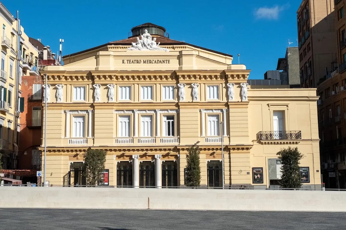 Teatro Mercadante, Naples