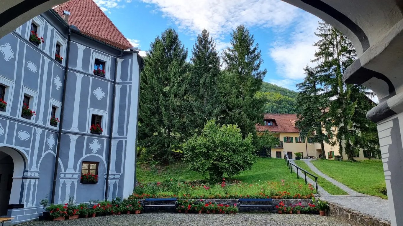 Olimje Monastery