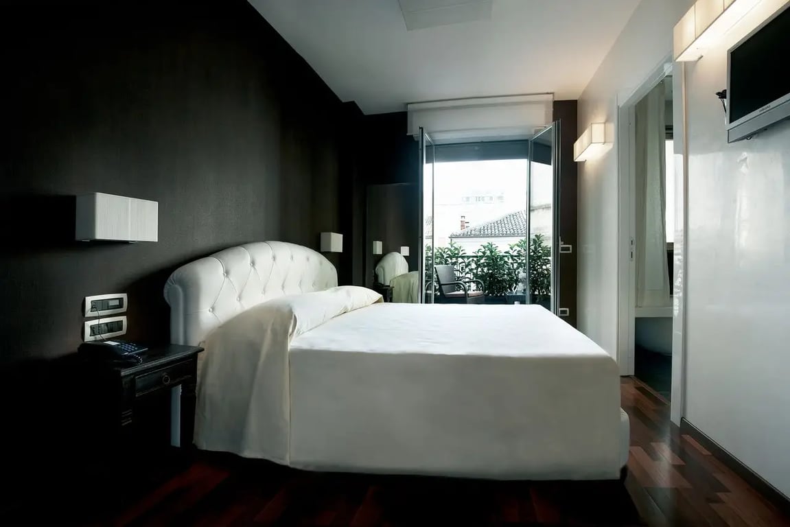 Victoria Hotel