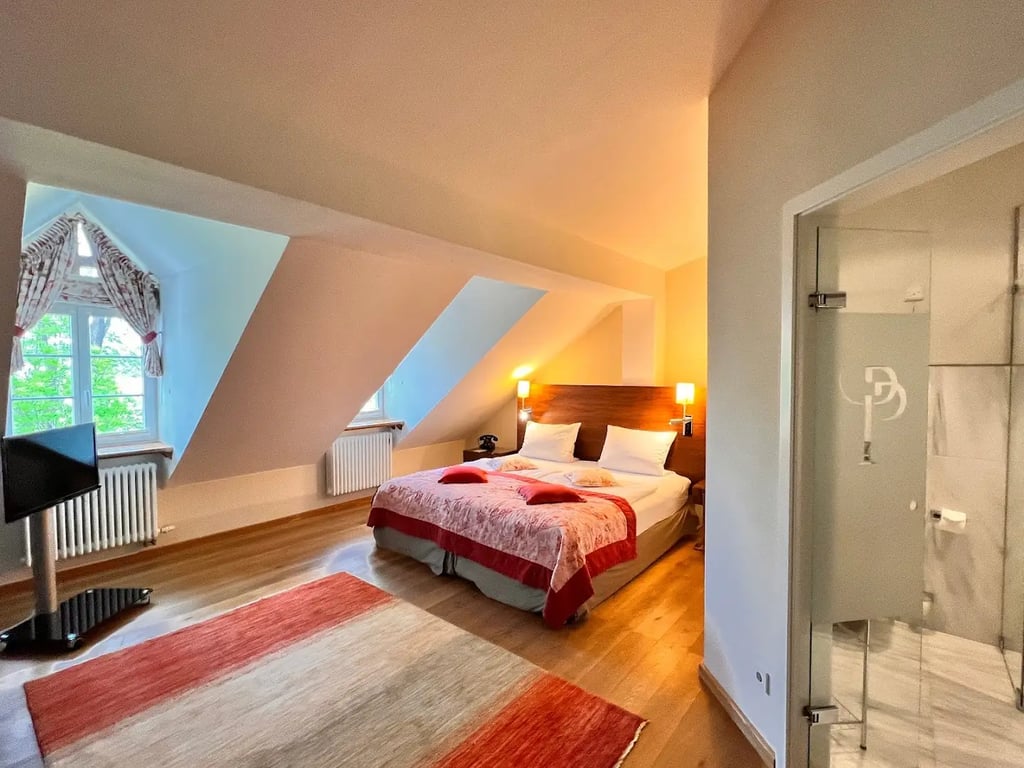 Pałac Pakoszów Schlosshotel Wernersdorf