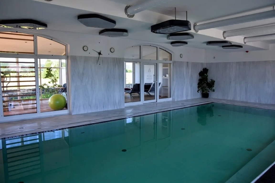 Pałac Pakoszów Schlosshotel Wernersdorf