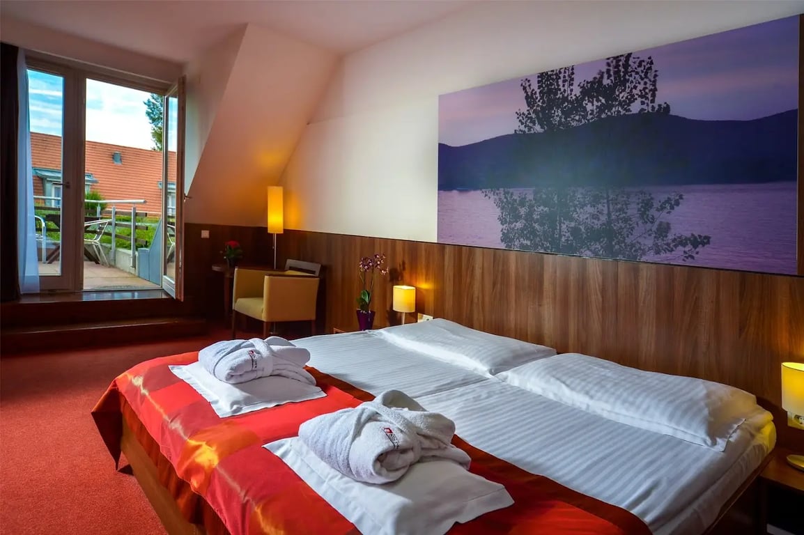 Royal Club Hotel