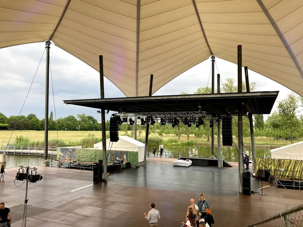 Seebuehne (Elbauenpark Magdeburg)