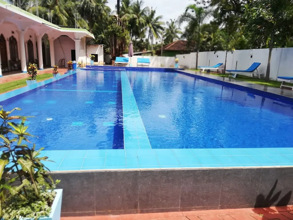 MRD Beach Hotel