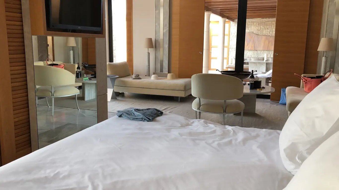 Amanzoe