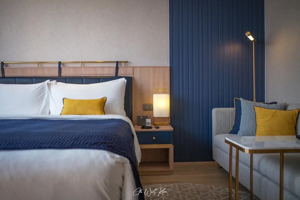 Staybridge Suites Bangkok Thonglor, an IHG Hotel
