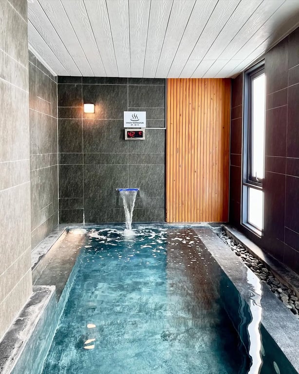 Staybridge Suites Bangkok Thonglor, an IHG Hotel