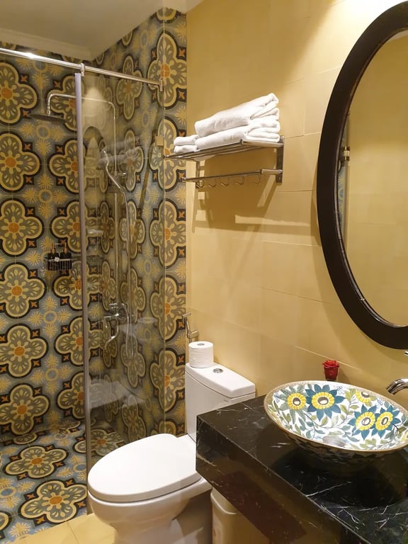 Hanoi Center Silk Boutique Hotel & Travel