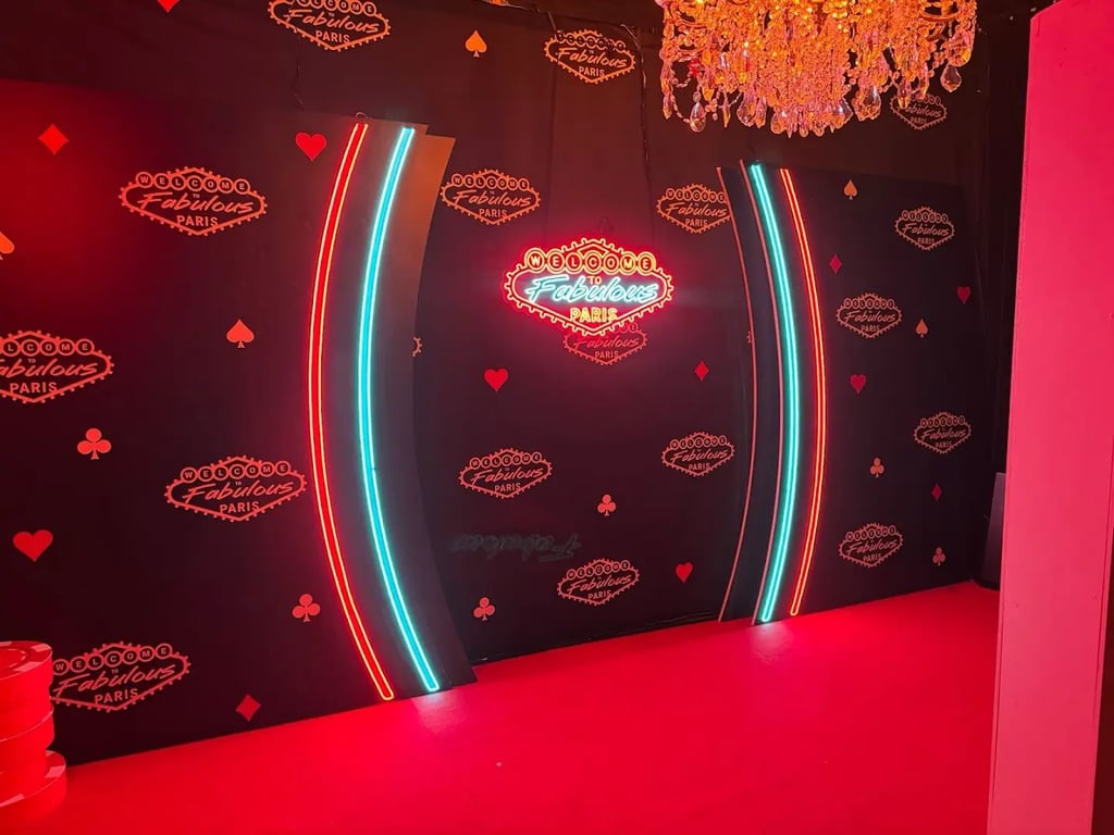 Neon Grandeur