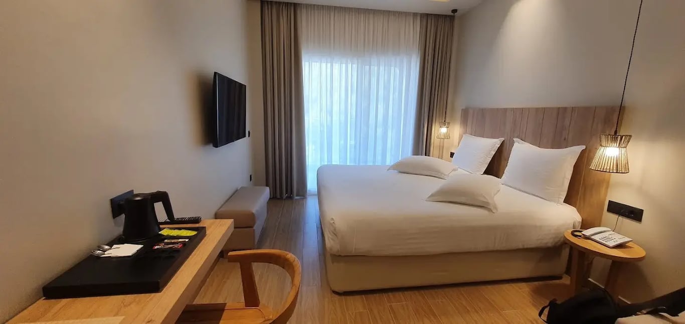 Akrotiri Beach Resort Hotel - Adult Friendly