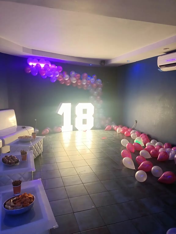 Party Studio - Długa 4