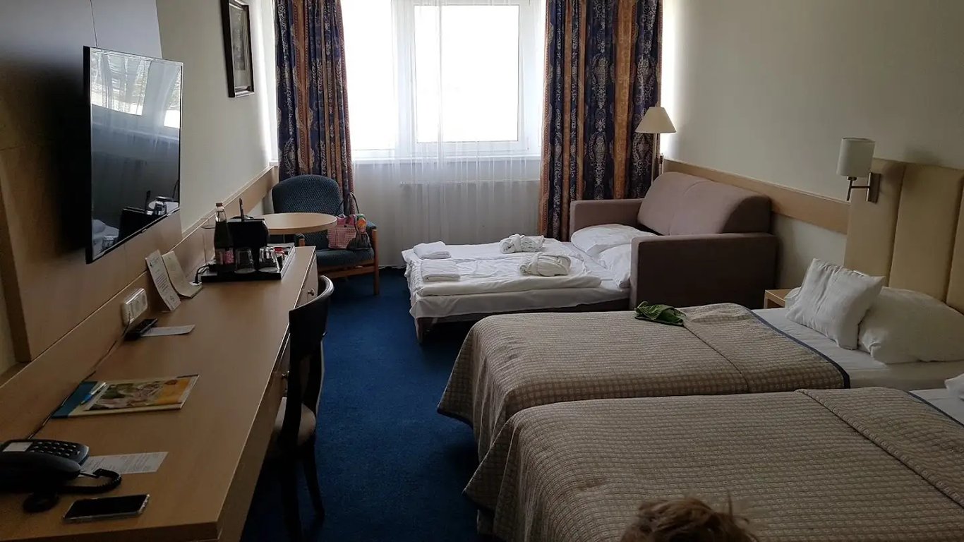 Hotel Marina-Port