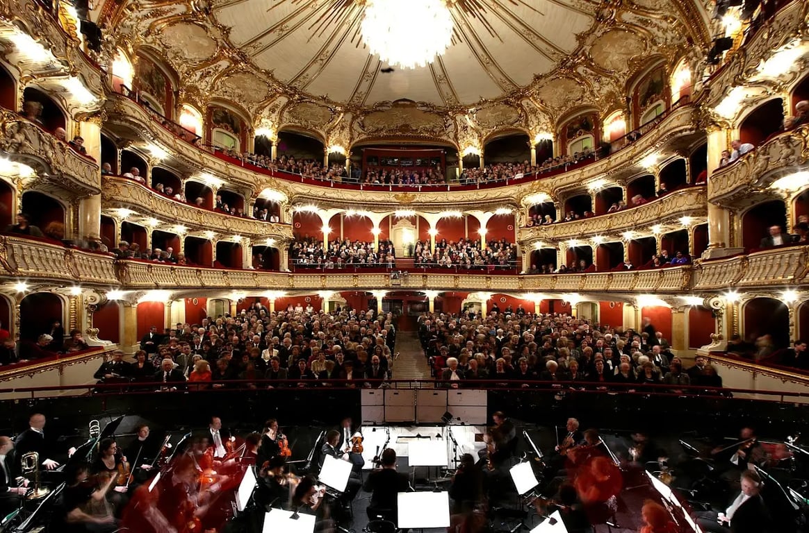 Graz Opera, Graz