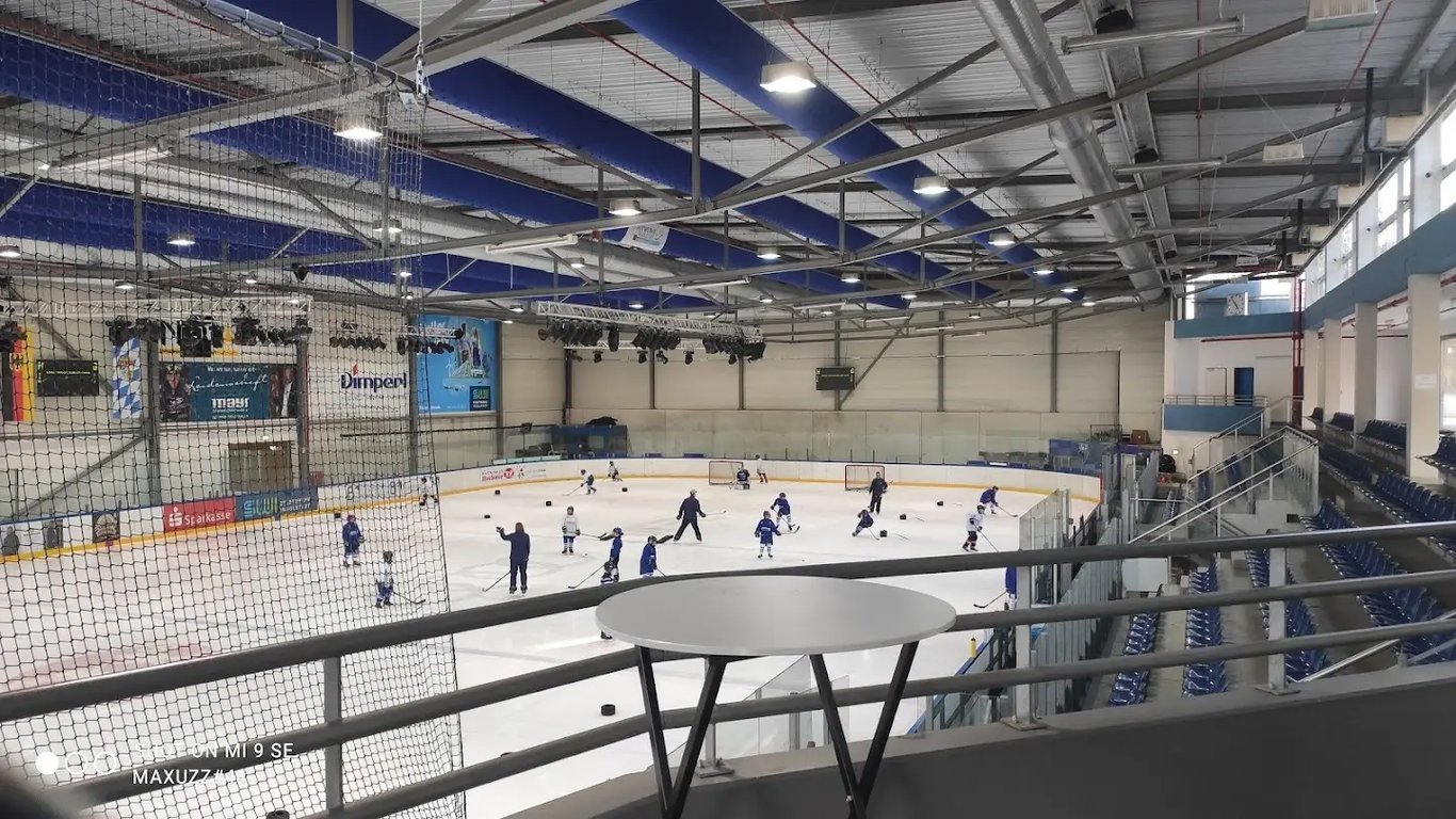 Saturn Arena
