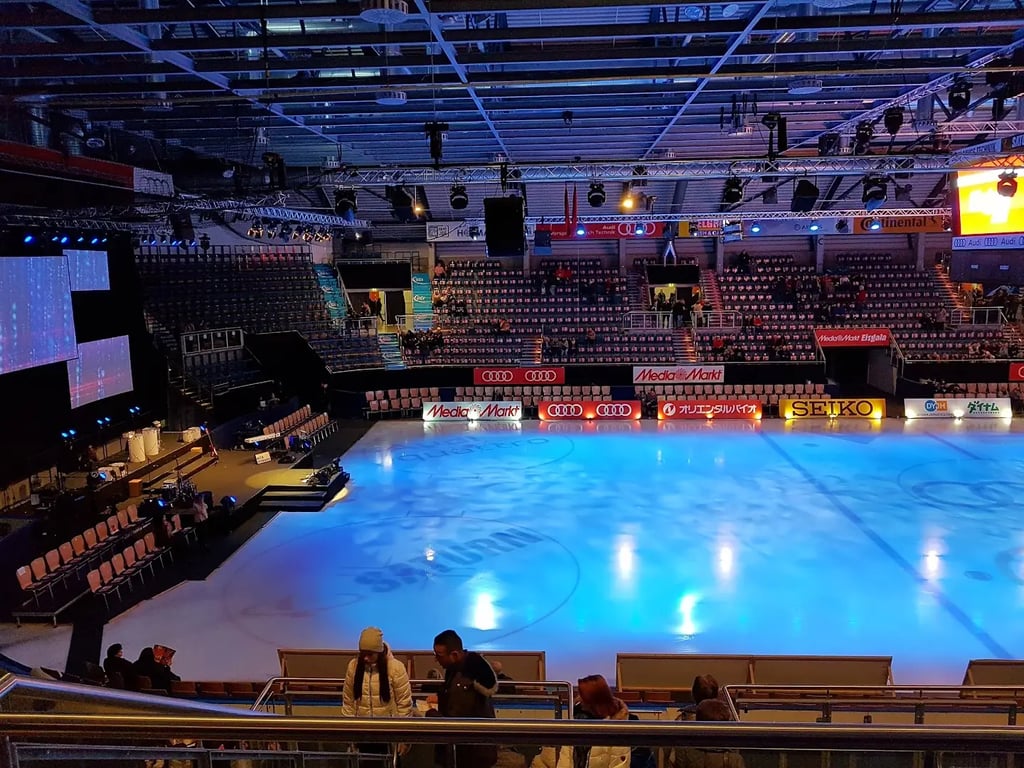 Saturn Arena