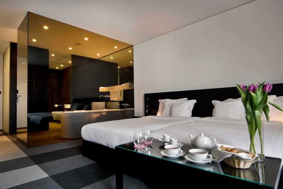 Graffit Gallery Design Hotel