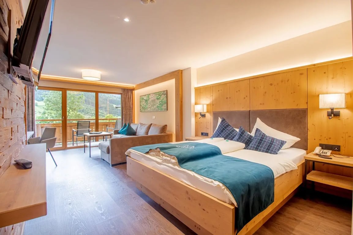 Smaragdhotel Tauernblick