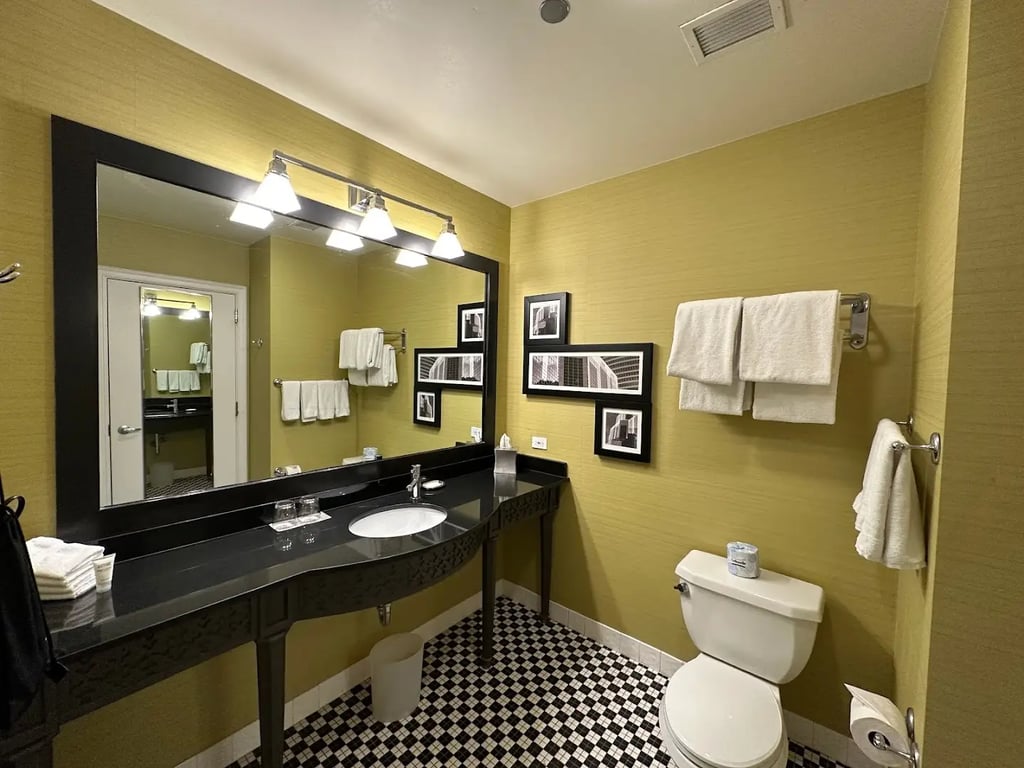Hotel Sax Chicago