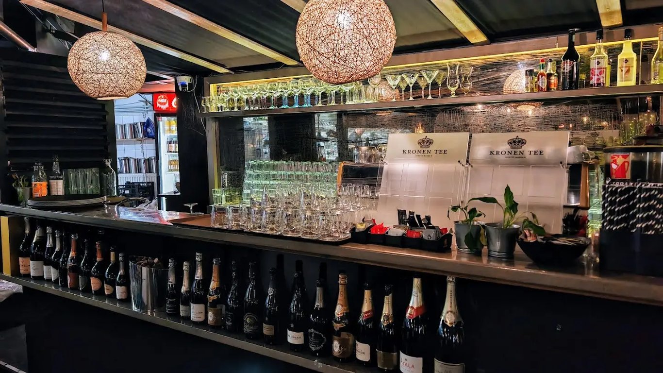 Manna Étterem és Lounge