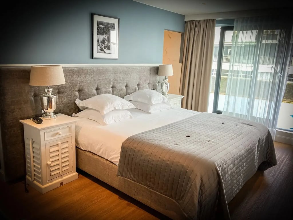 Hotel Cocoon