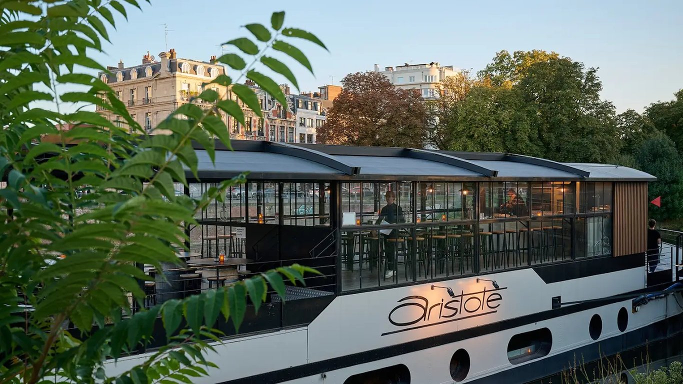 Péniche Aristote